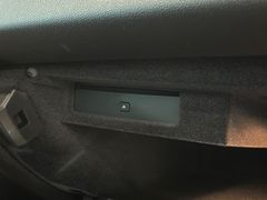 RENAULT Megane - Ansicht 35