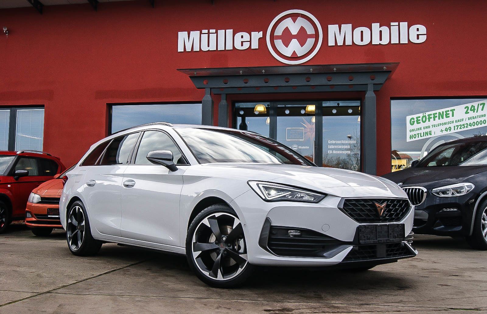 Fahrzeugabbildung CUPRA Leon Sportstourer e-HYBRID VIRTUAL ACC XL 1HAND