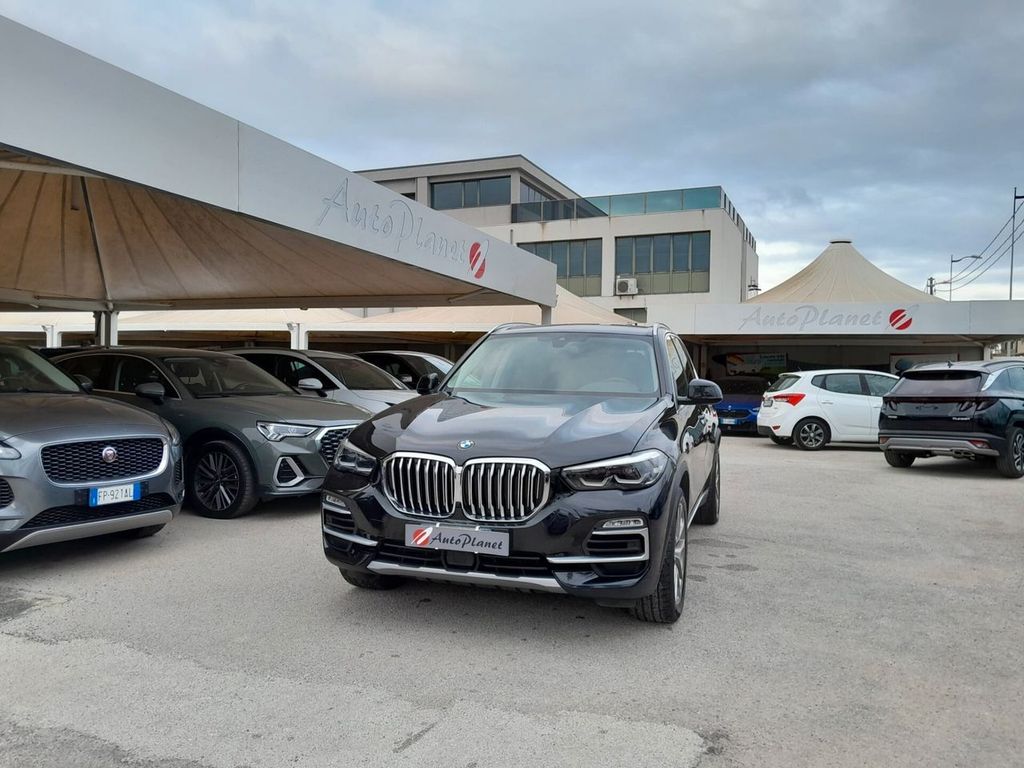 Image of BMW X5