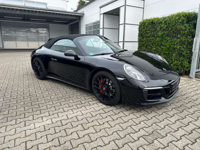 Porsche 911 / 991 Carrera 2 GTS Cabrio PDK / Lift / MWST