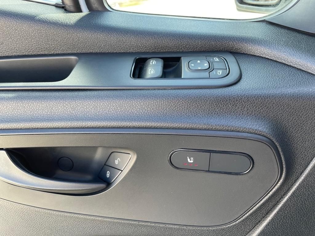 Fahrzeugabbildung Mercedes-Benz Sprinter 315 KA L2H1 RFK, Klima, Auftritt, SHZ