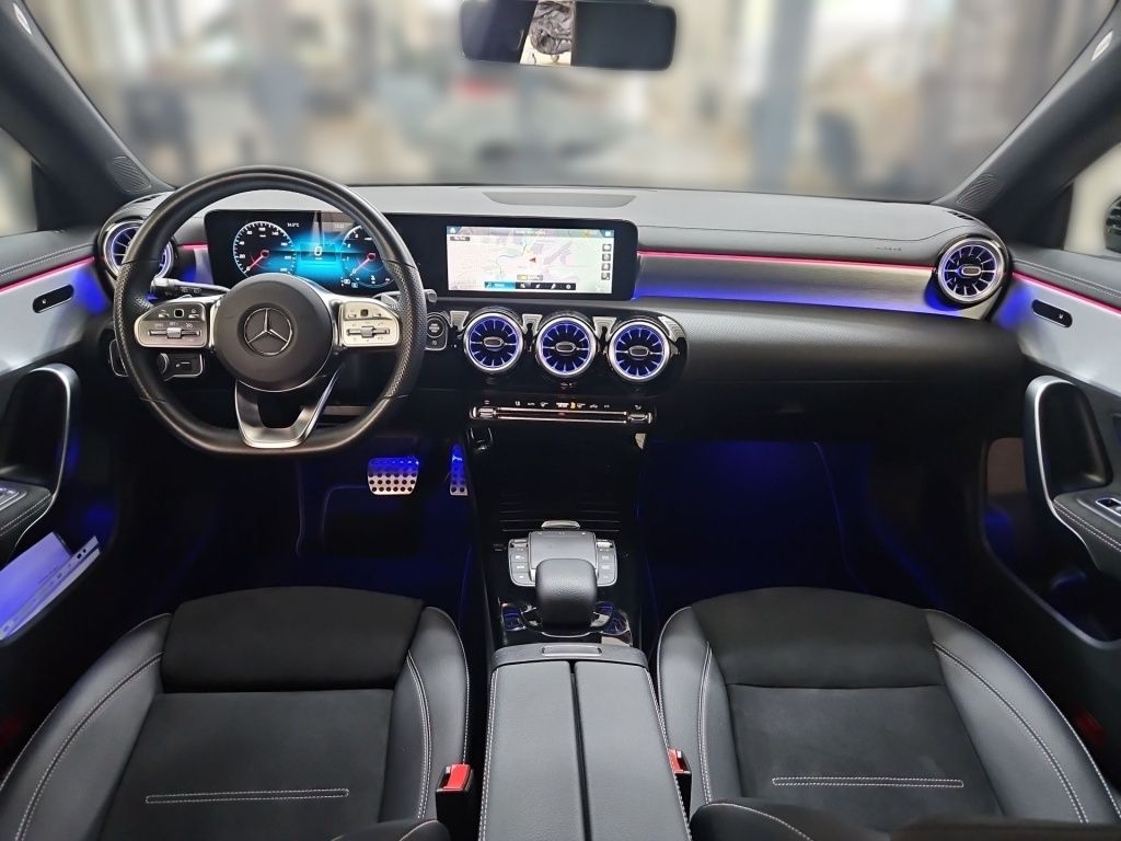 Fahrzeugabbildung Mercedes-Benz CLA 200 SB AMG Night AHK LED 360° Sport Sound
