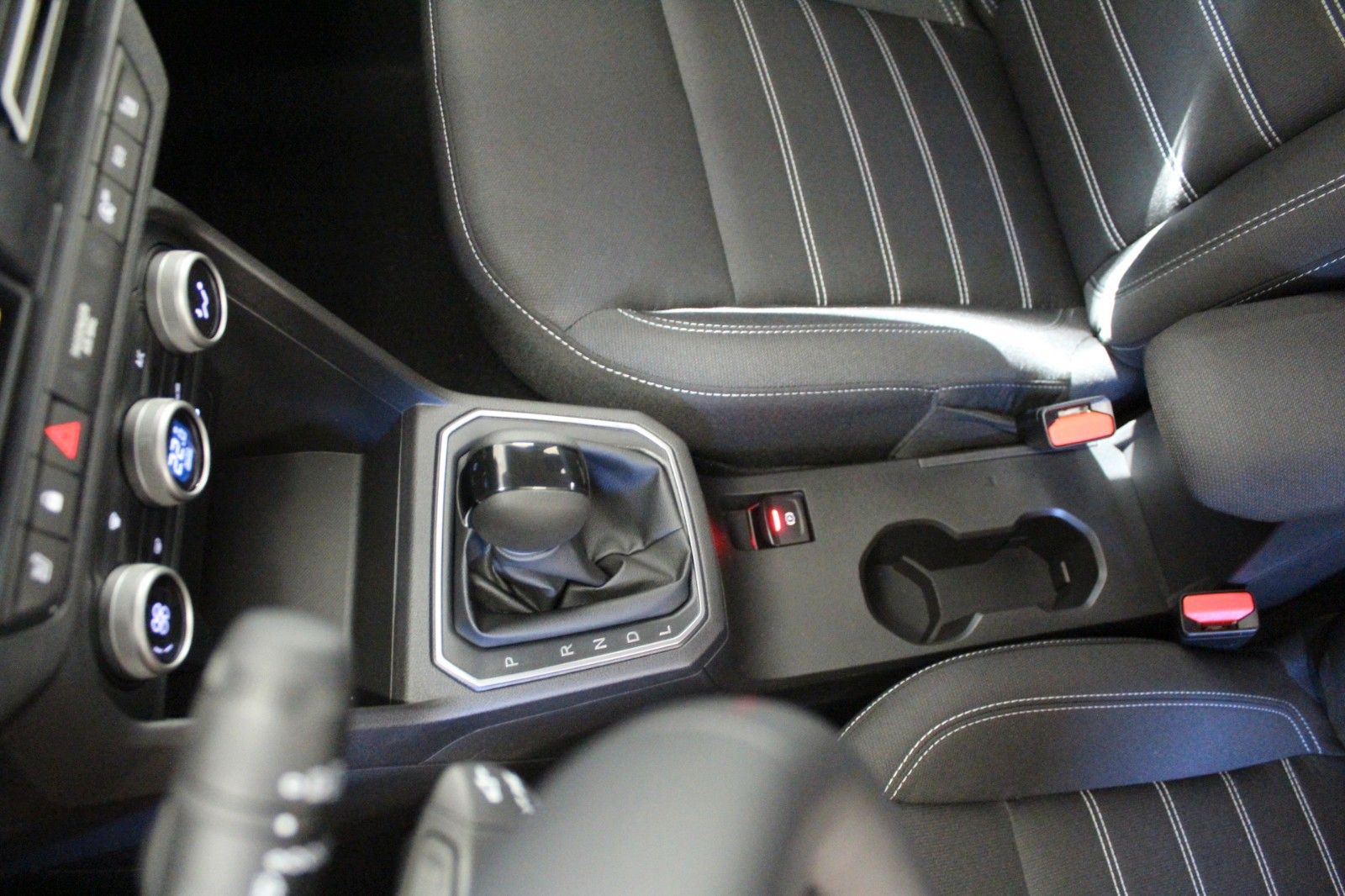 Fahrzeugabbildung Dacia Sandero TCe 90 auto Journey *Komfort-Paket*Sitzh