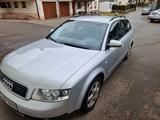 Audi A4 3.0 multitronic Avant - - Audi A4 aus 2002: 3.0