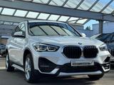 BMW X1 xDrive20d Sport Line AHK/ACC/HUD 2.J.GARANTIE - BMW mit Diesel-Antrieb: Geländewagen, Garantie