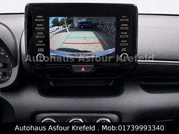 Toyota Yaris - 11