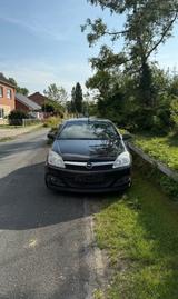 Opel Astra Muss JETZT Weg! Bastlerfahrzeug, sofort ab - Opel Astra aus 2006 mit Diesel-Antrieb: Limousine