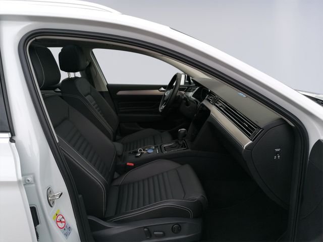 Passat Variant 2.0 TDI DSG 4M Elegance  PANO