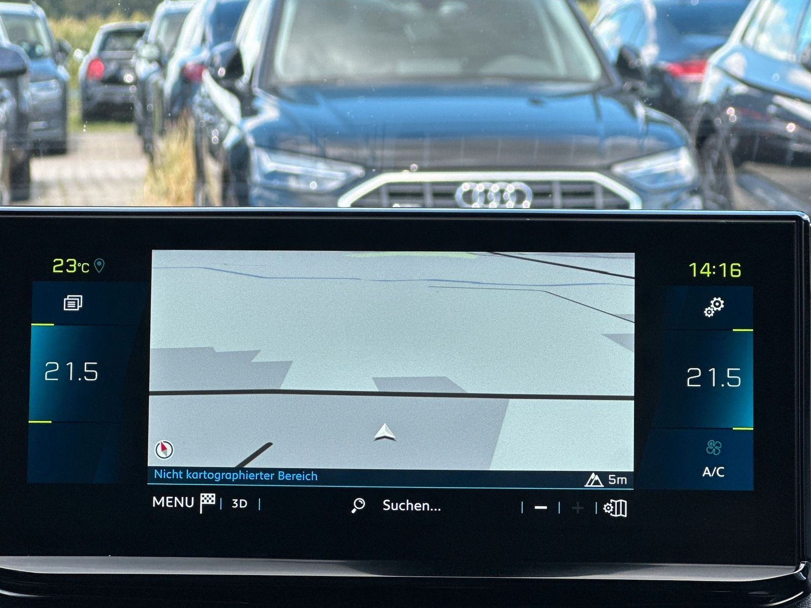 Fahrzeugabbildung Peugeot 3008 GT Plug-In Hybrid 225 NAV+LED+PANORAMA+AHK