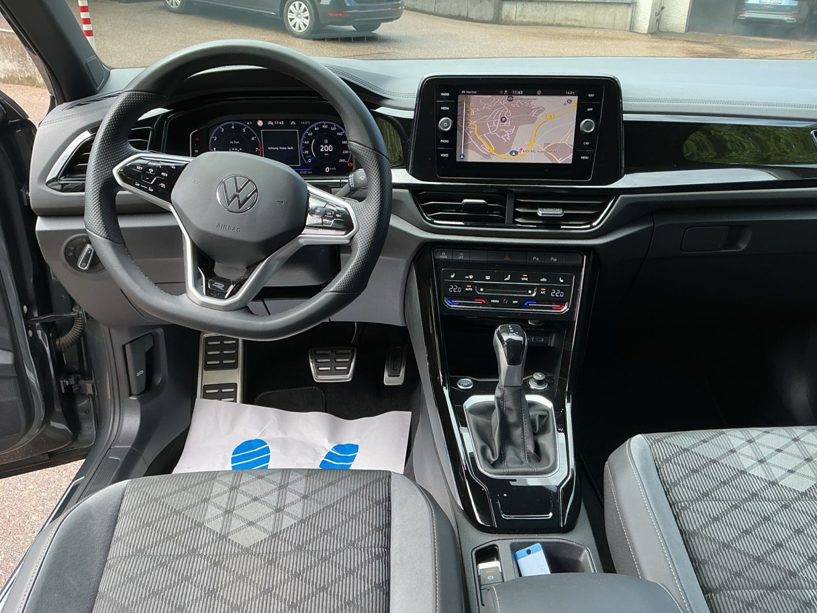 Volkswagen T-Roc - Bild 11