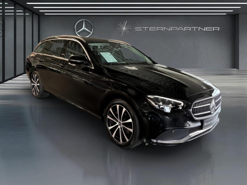 Mercedes-Benz E 200 4M T Avantgarde+MBUX+Ambiente+WIDE+CarPlay