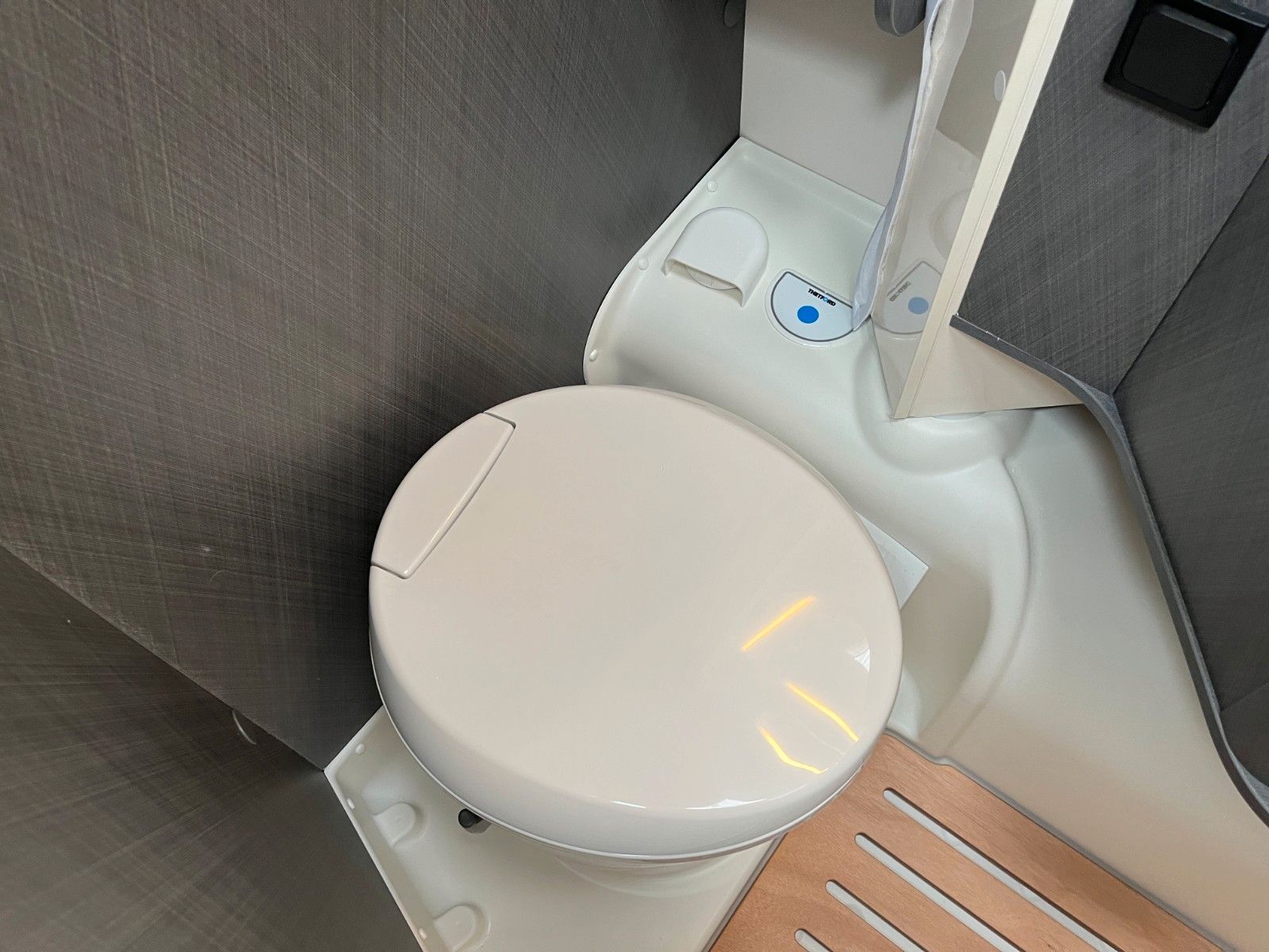 Fahrzeugabbildung Etrusco T 6.9 SBC *Hubbett*iConic*Komfort Plus*