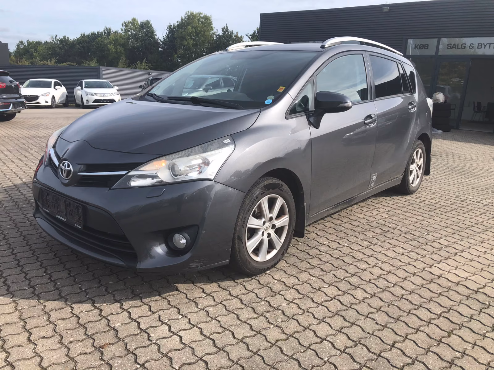 Toyota Verso 1.6l Valvematic LKW NR. 2739