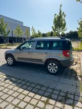 Skoda Yeti 1.8 TSI 4x4 | TÜV NEU | 1. HAND - gebrauchte Skoda Yeti aus dem Jahr 2011