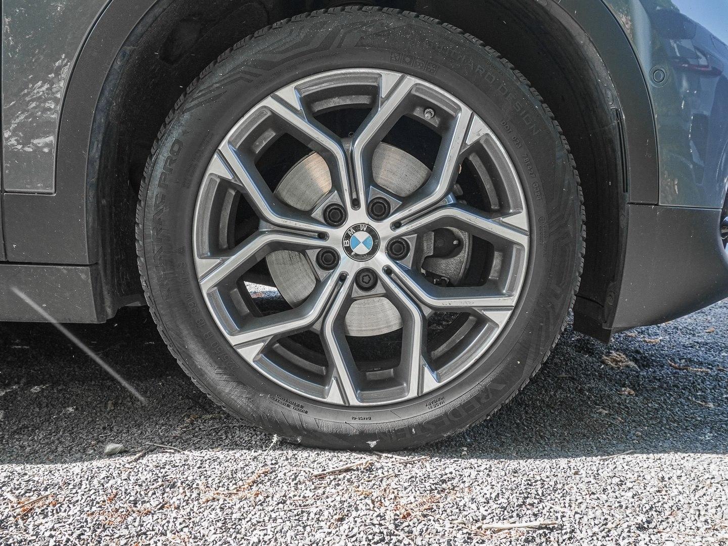 BMW X2 sDrive18i Advantage Plus Aut. NAVI LED Sound 