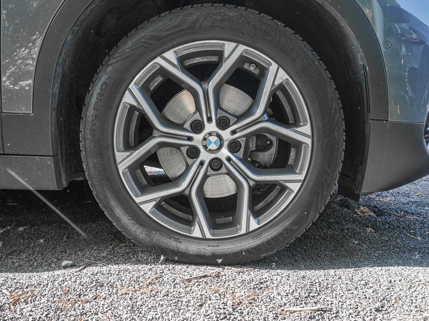 BMW X2 sDrive18i Advantage Plus Aut. NAVI LED Sound  foto 3