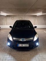 Toyota Auris Hybrid Tüv Neu! - Toyota Auris Gebrauchtwagen in Hamburg