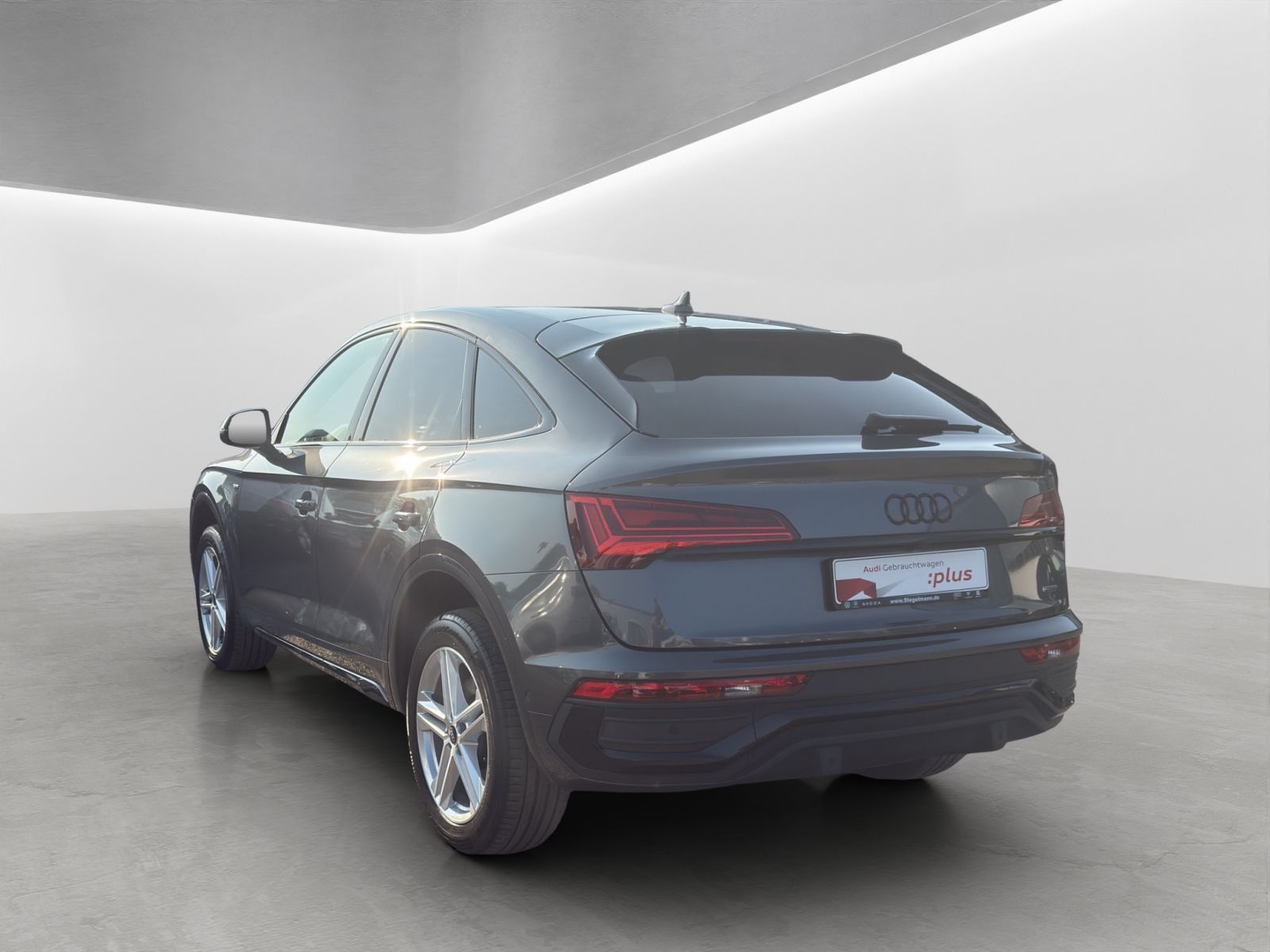 Audi Q5 Sportback 45 TFSI qu. S-Tronic S line schwarz foto 5