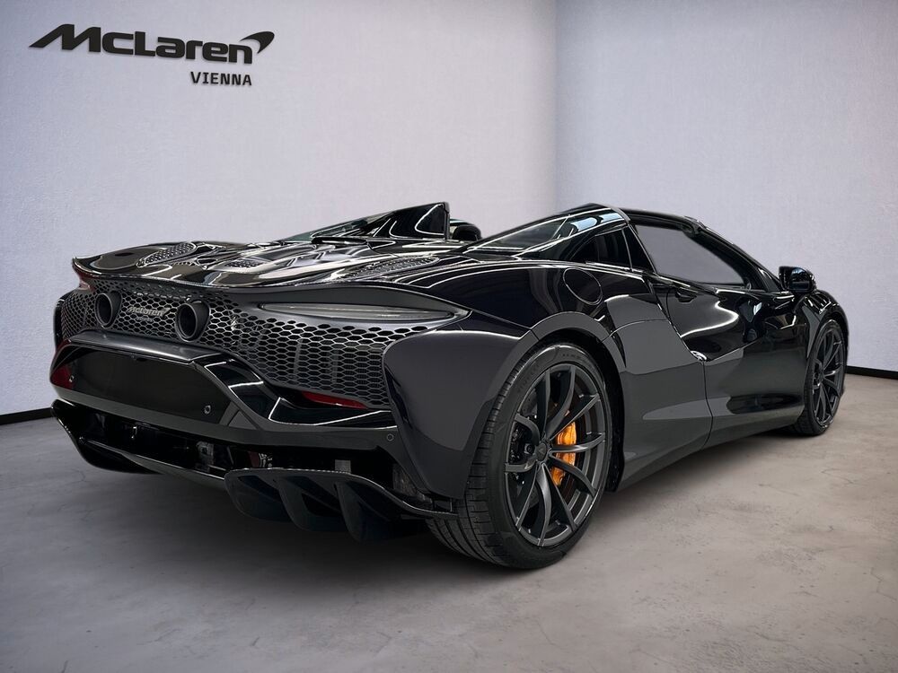 McLaren Artura Spider / Amethyst Black / B&W / B imagem 3