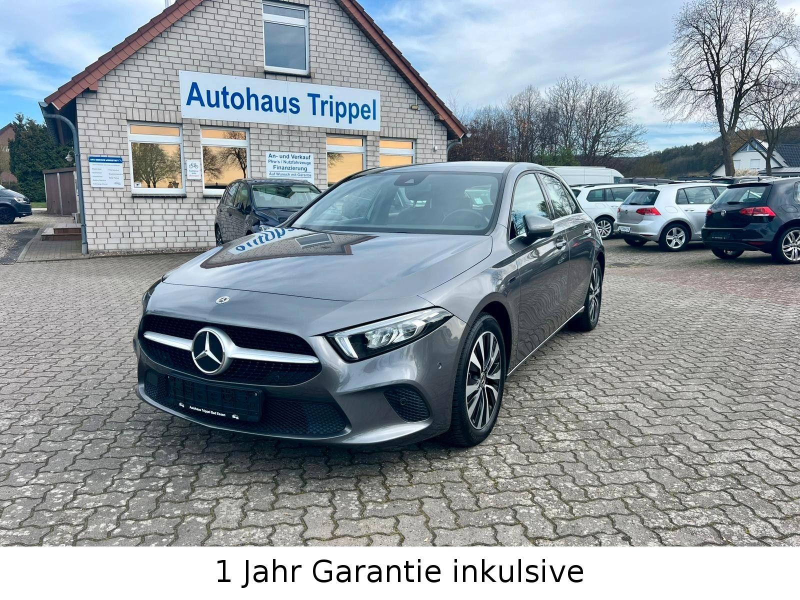 Mercedes-Benz A 250e Plug-in Hybrid LED NAVI AHK PDC