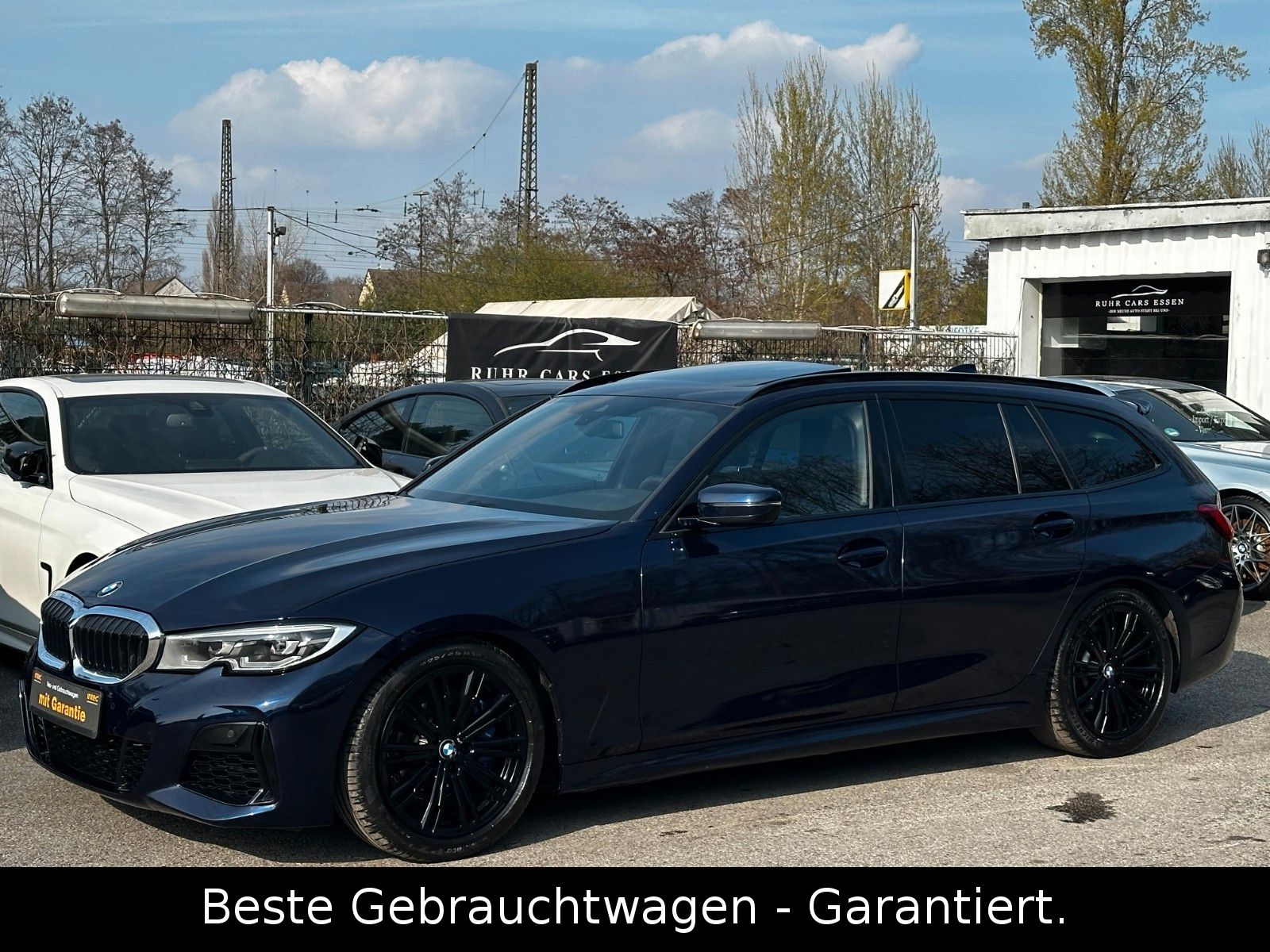BMW 320i Touring M Sport Auto * PANORAMA * NAVI *TOP foto 6