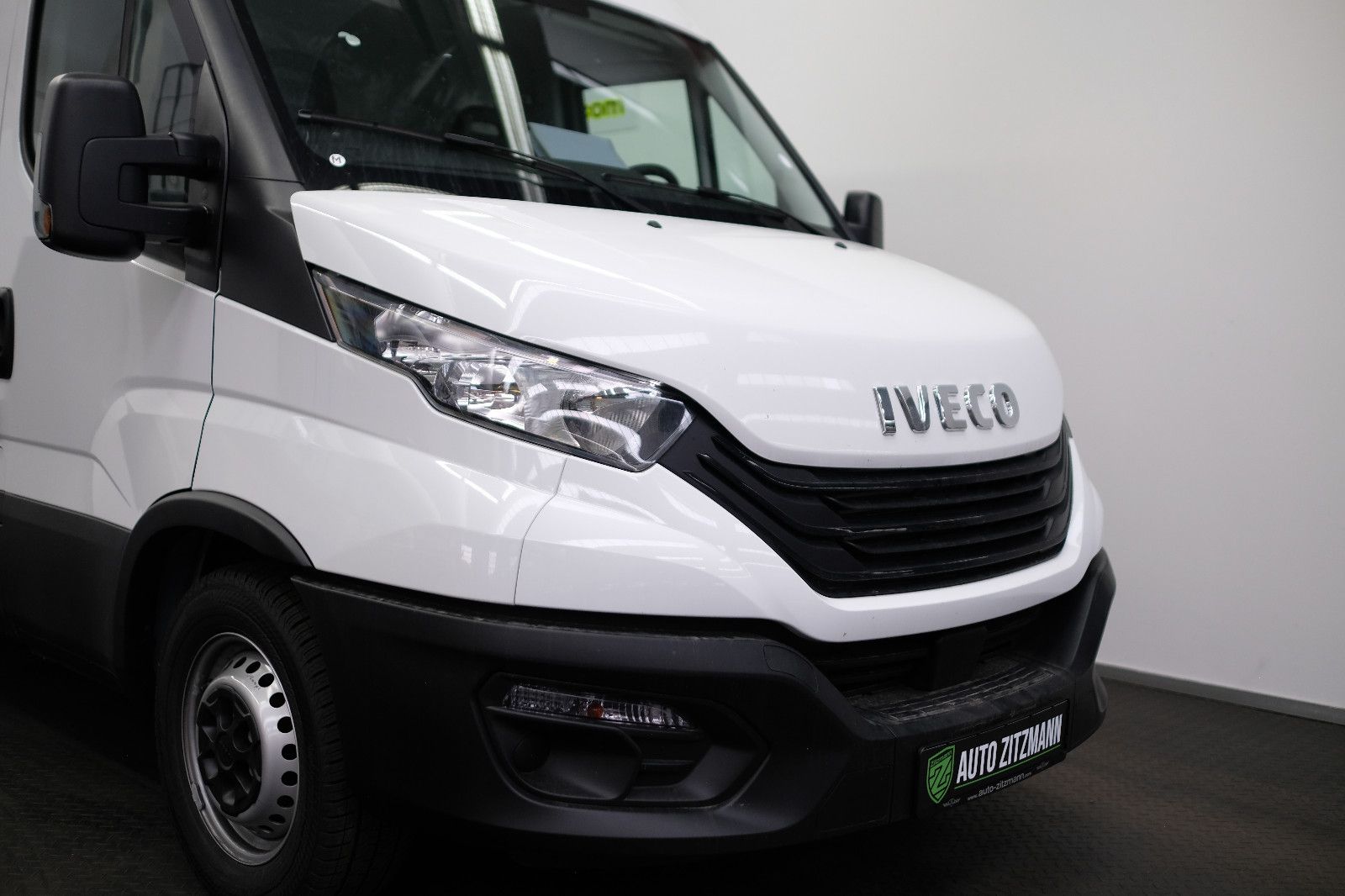 Fahrzeugabbildung Iveco Daily 35S14 E V KAWA KLIMA  LANG RS 4100