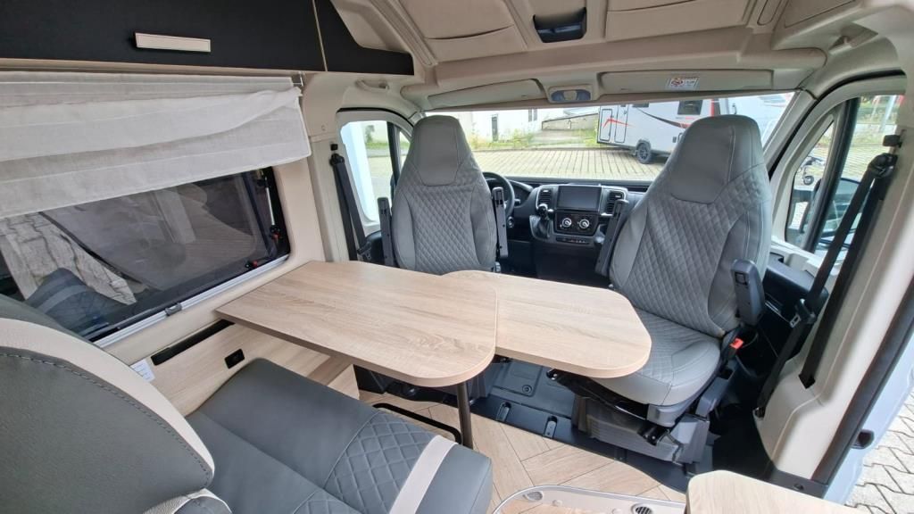 Autohaus Zimpel & Franke -  Challenger V210 Sport 2026er +ArcticPaket+Solar - Bild 11 Autohaus Zimpel & Franke -  Challenger V210 Sport 2026er +ArcticPaket+Solar - Bild 11