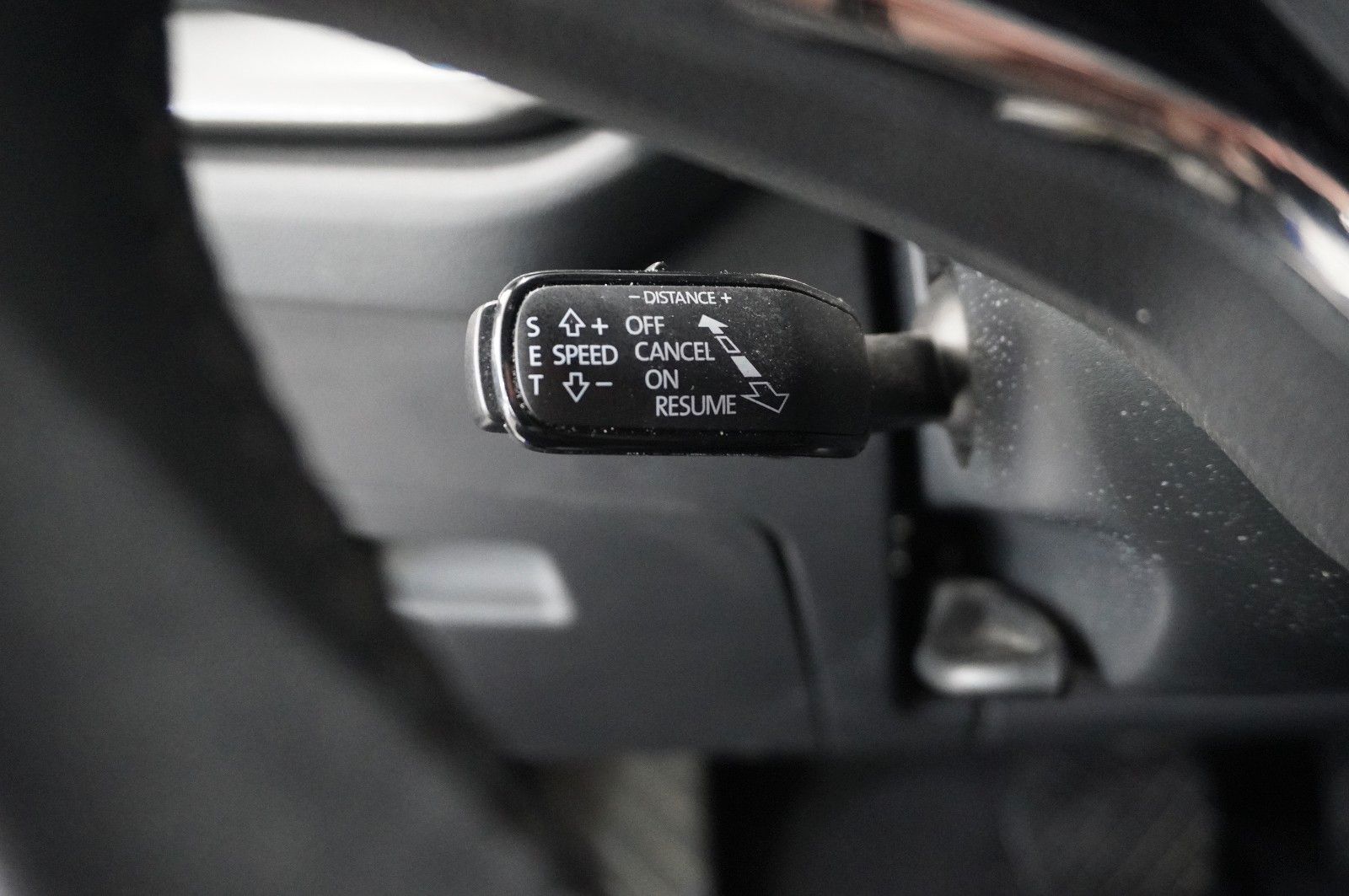 Fahrzeugabbildung SKODA Octavia Combi 2.0 TDI AMBITION DSG NAVI/LED/DAB+