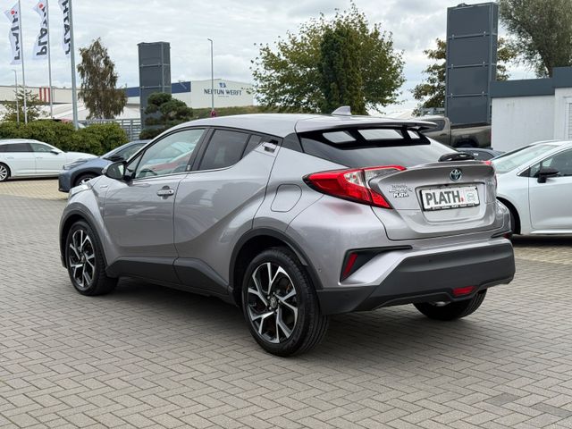 Toyota C-HR Hybrid Team D