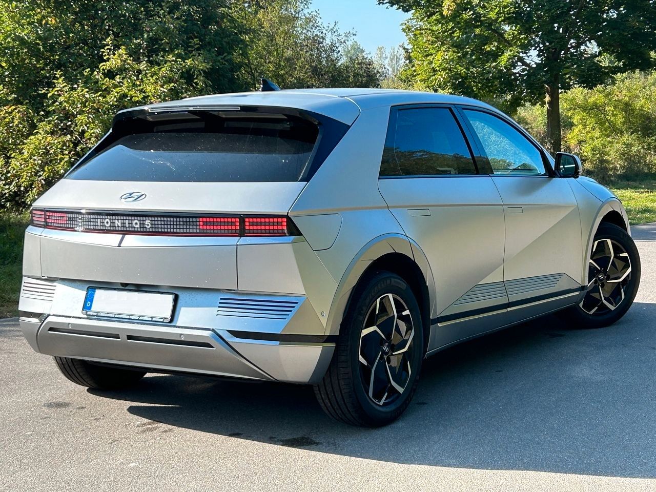 Fahrzeugabbildung Hyundai IONIQ 5 77,4 kWh Tech-Pack*Park-Pack*MIETKAUF*