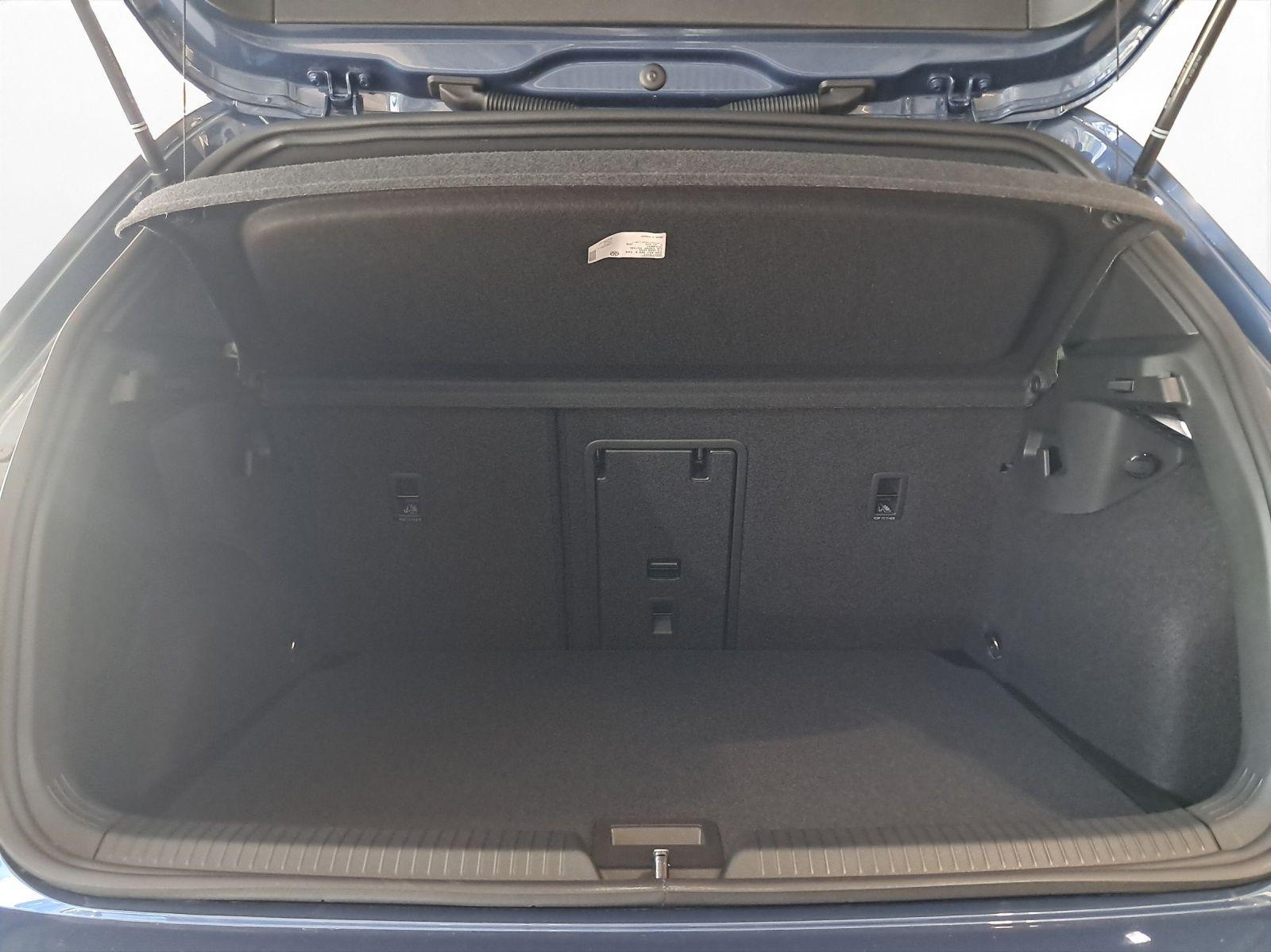 Volkswagen Golf R-Line 1,5 eTSI (150 PS) DSG Panodach, миниатюра 11