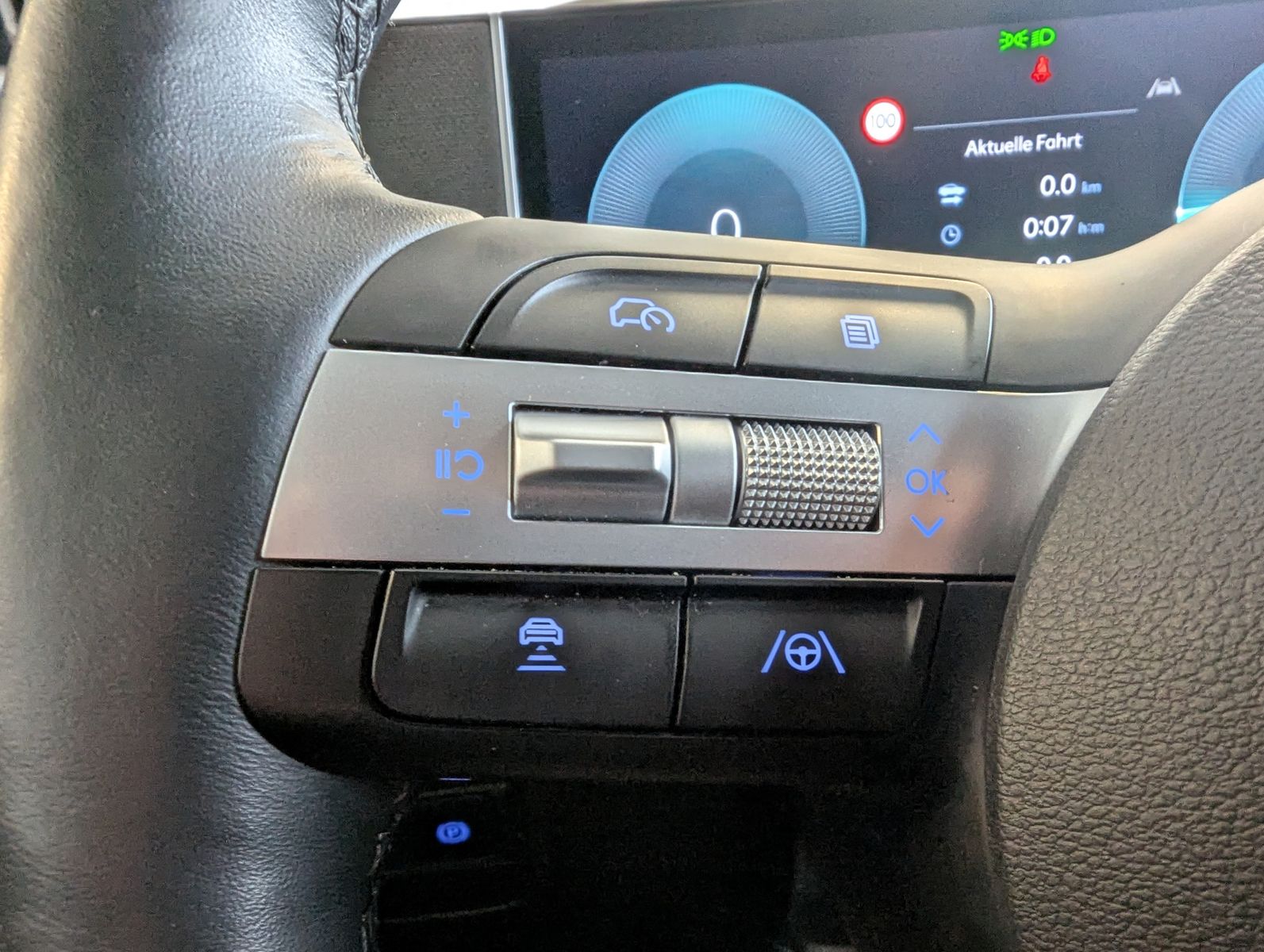 HYUNDAI Tucson 1.8 T-GDI Prime Mild-Hybrid 4WD Pano AHK - Image 27