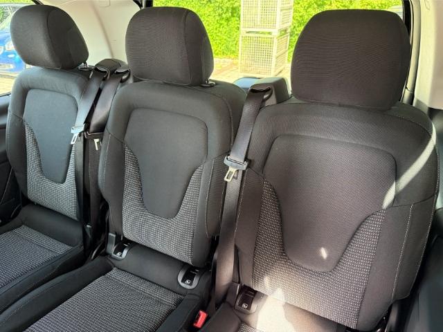 Mercedes-Benz V 250 d lang Style+ 7-Sitzer Tisch AHK EasyPack