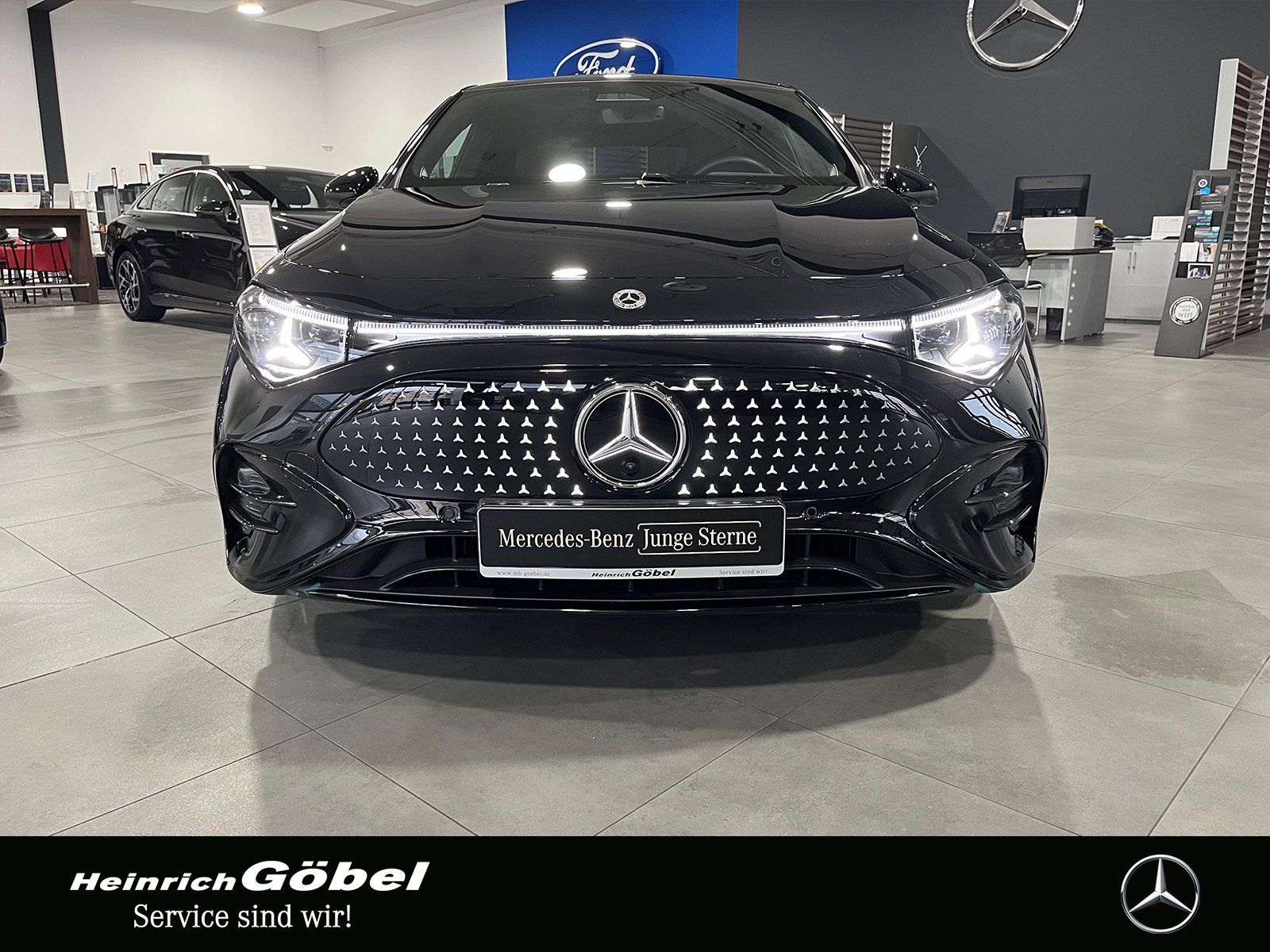 Fahrzeugabbildung Mercedes-Benz CLA 350 4M AMG Line Plus SUPERSCREEN+AHK+360°CAM