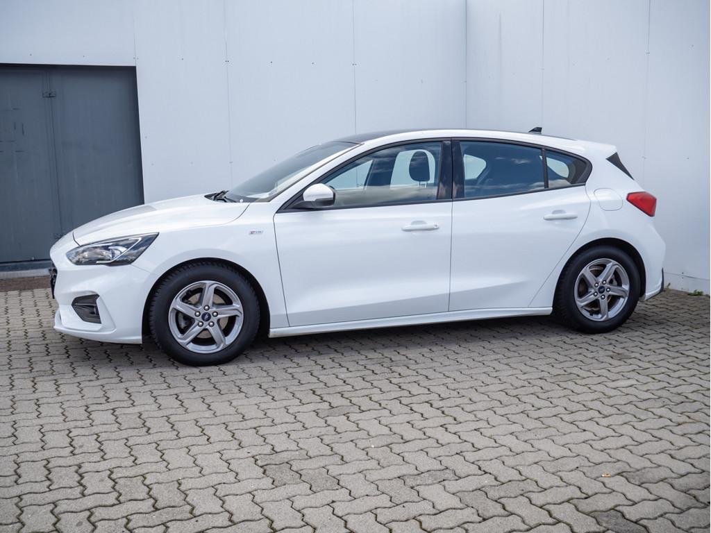 Ford Focus 1.5 EcoBlue ST-Line NAVI AHK ACC LED PANO