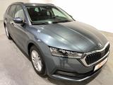 Skoda Octavia Combi 2.0 TDI DSG Ambition EU6d Navi LED - Skoda Octavia Gebrauchtwagen in Hamburg