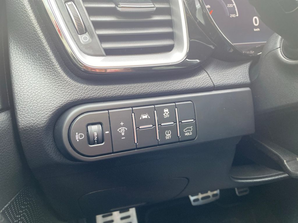 Fahrzeugabbildung Kia Ceed SW 1.4 T-GDI DCT OPF GT Line