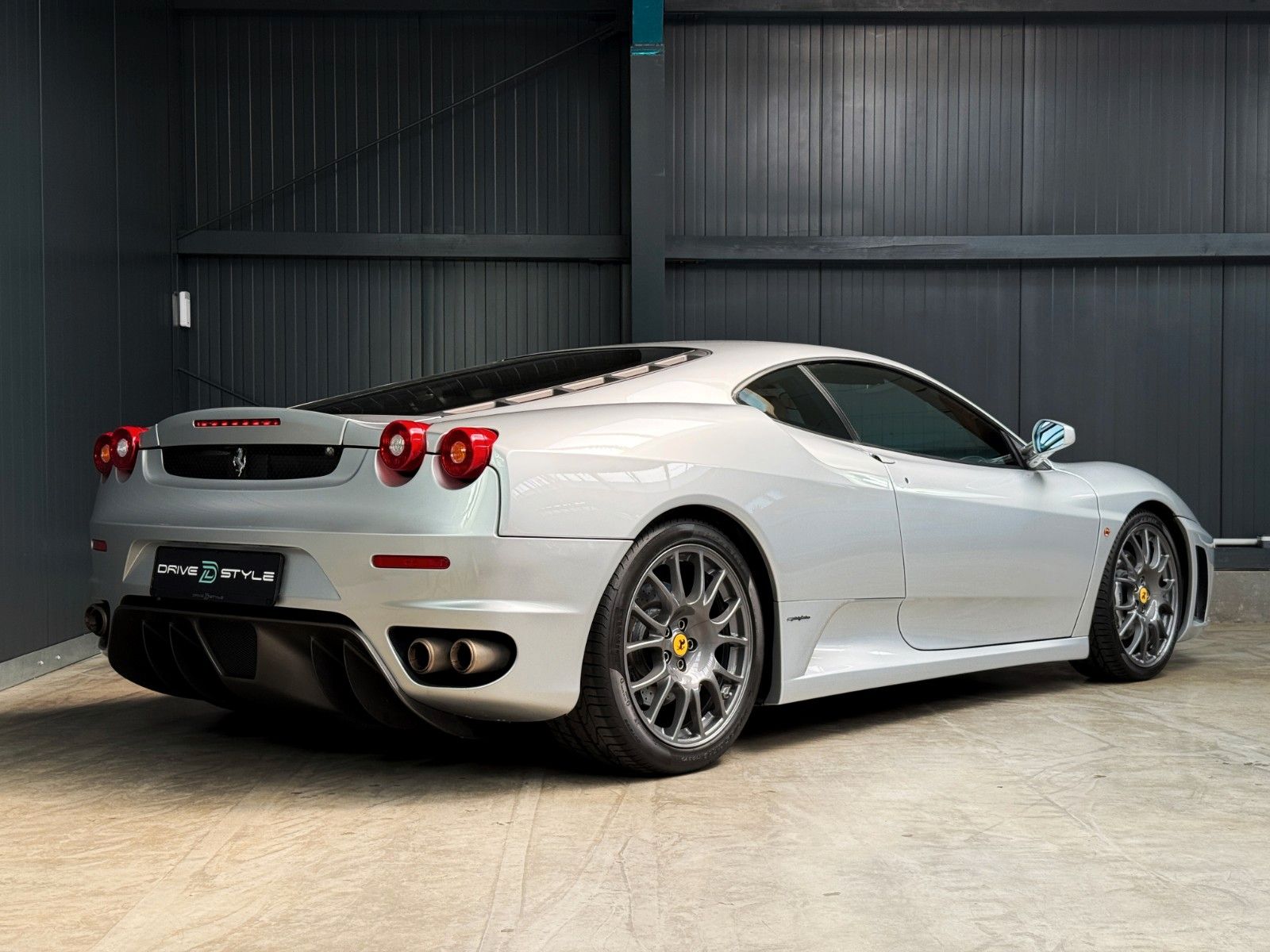 Fahrzeugabbildung Ferrari F430 F1 + Argento Nürburgring + Innen Blue Scuro