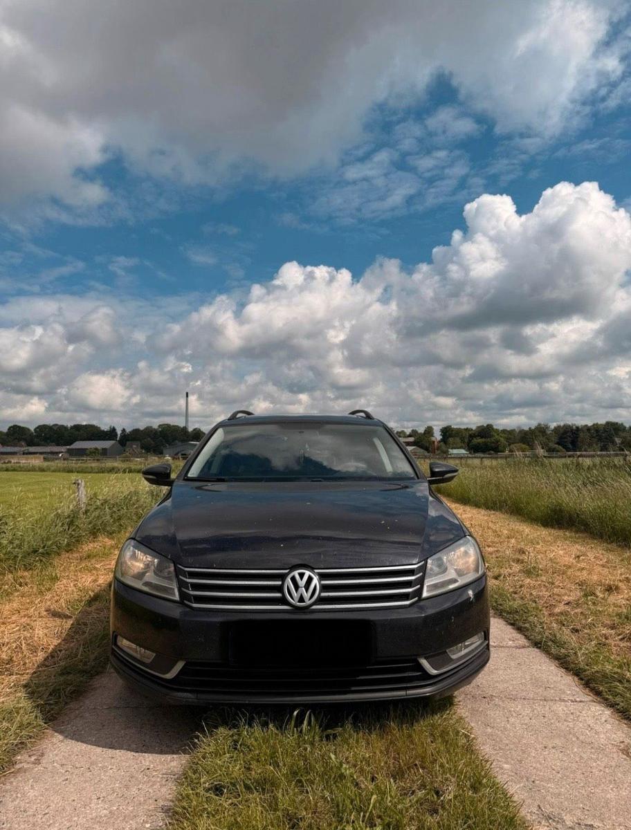 Volkswagen Passat 2013 — engine 140 HP (103kW)