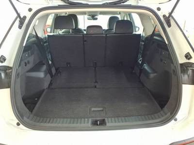 Tayron 2.0 TDI LIFE 4MOTION MATRIX+KAMERA+AHK
