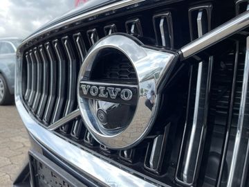 Fahrzeugabbildung Volvo V60 Kombi Inscription Leder Pano H/K uvm