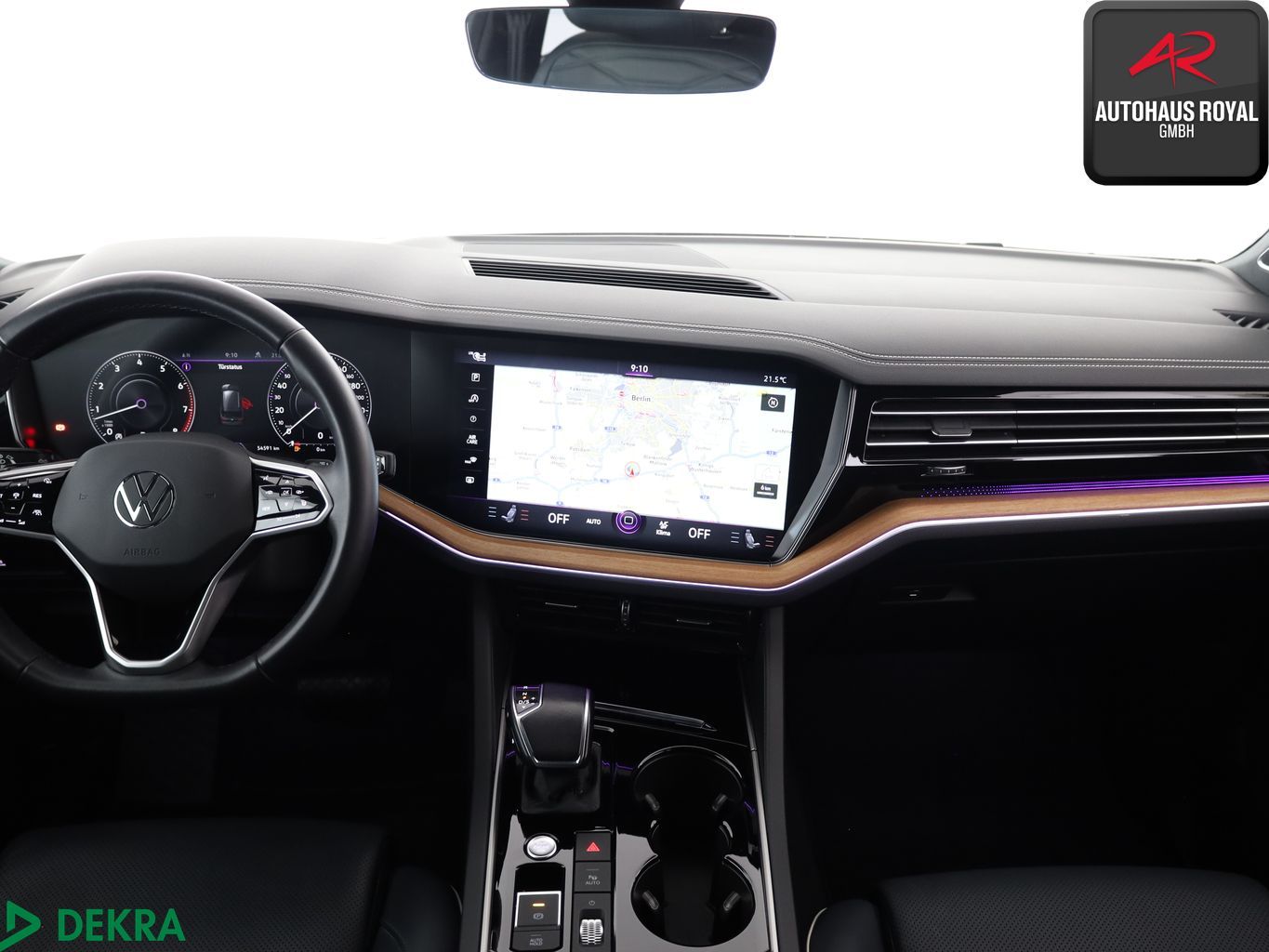 Volkswagen Touareg 3.0 TSI 4M ATMOSPHERE DYNAUDIO,360° HUD foto 9