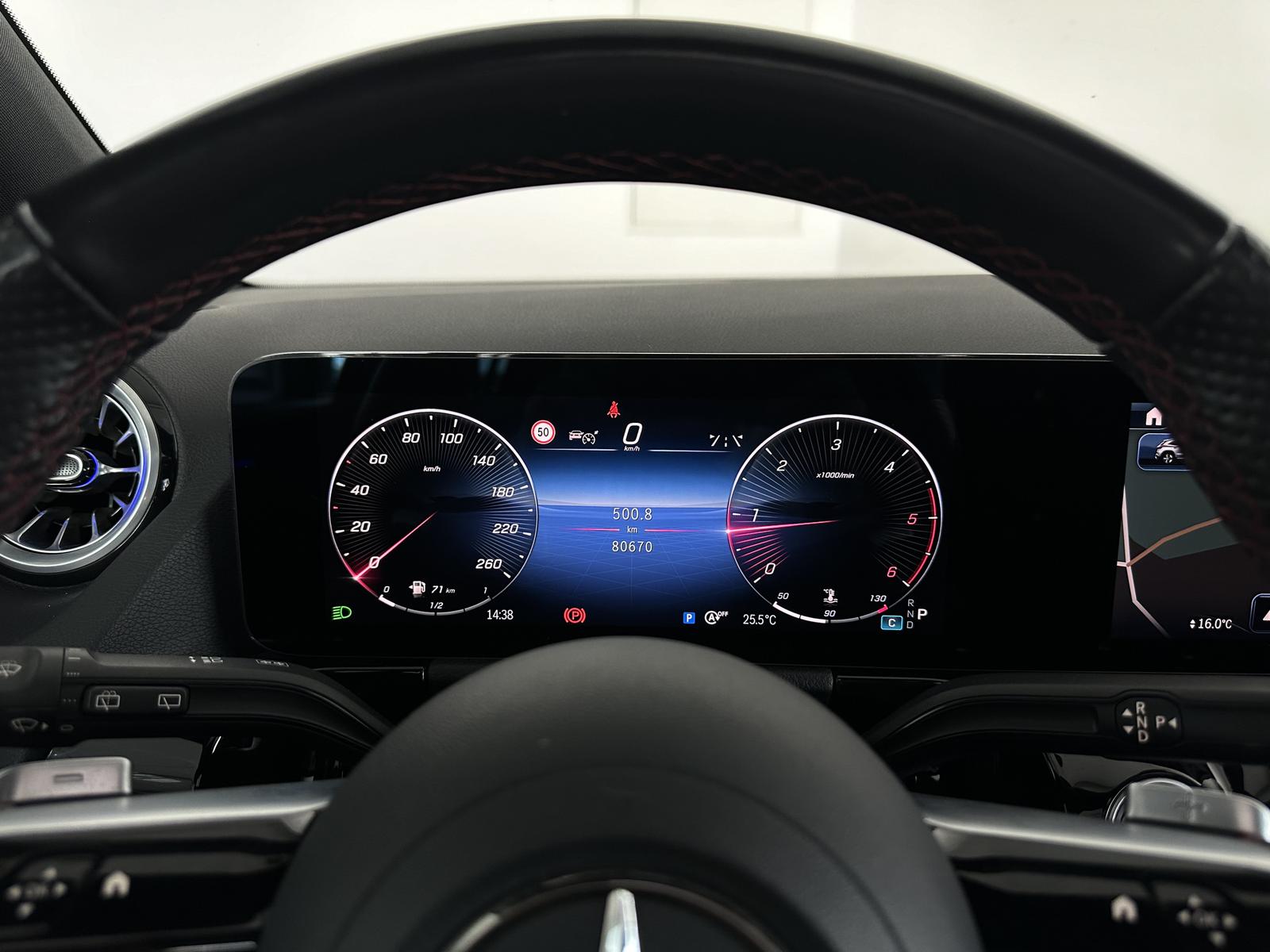 Mercedes-Benz GLA 4M AMG LINE EDITION *PANO *BURM *DIST, миниатюра 16