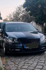 Volkswagen VW Jetta 1,6 Benzin SPORT  R Line - Volkswagen Jetta: R
