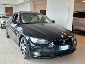 BMW 320 - 3
