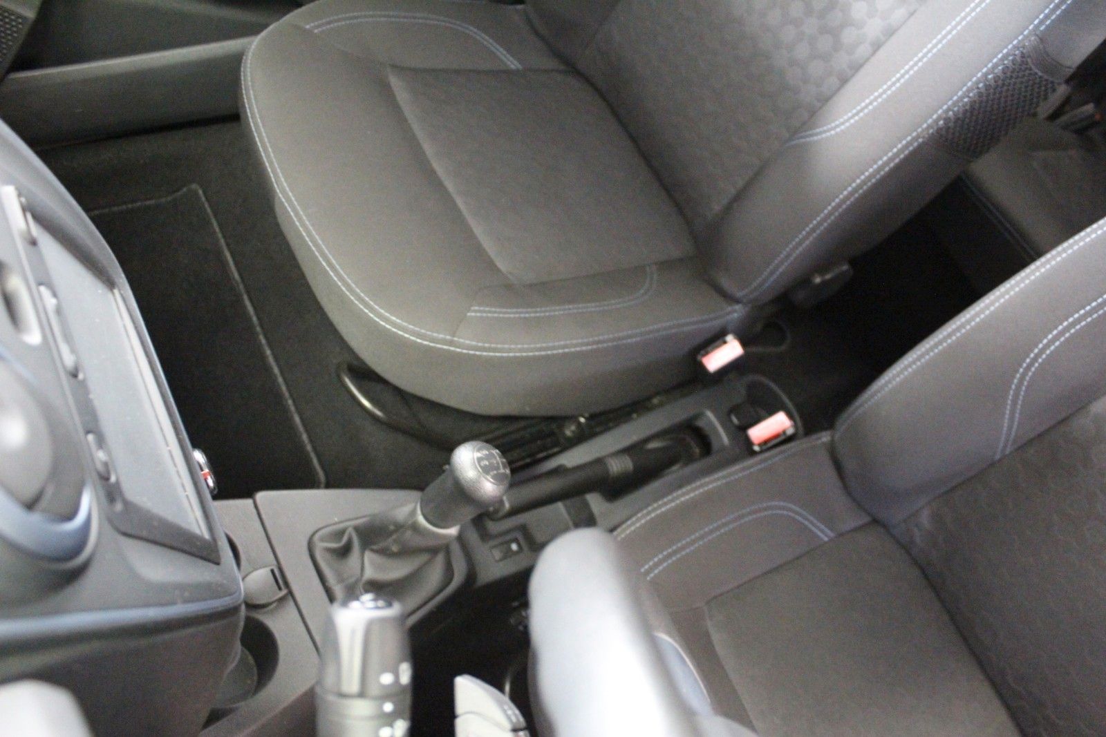 Fahrzeugabbildung Dacia Dokker TCe 115 Stepway *Navi*Klima*Shz