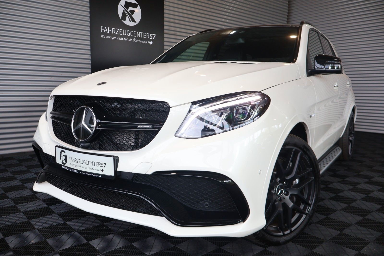 MERCEDES-BENZ GLE 63 AMG 4MATIC/H&amp;K/PANO/DISTRONIC PLUS/360°