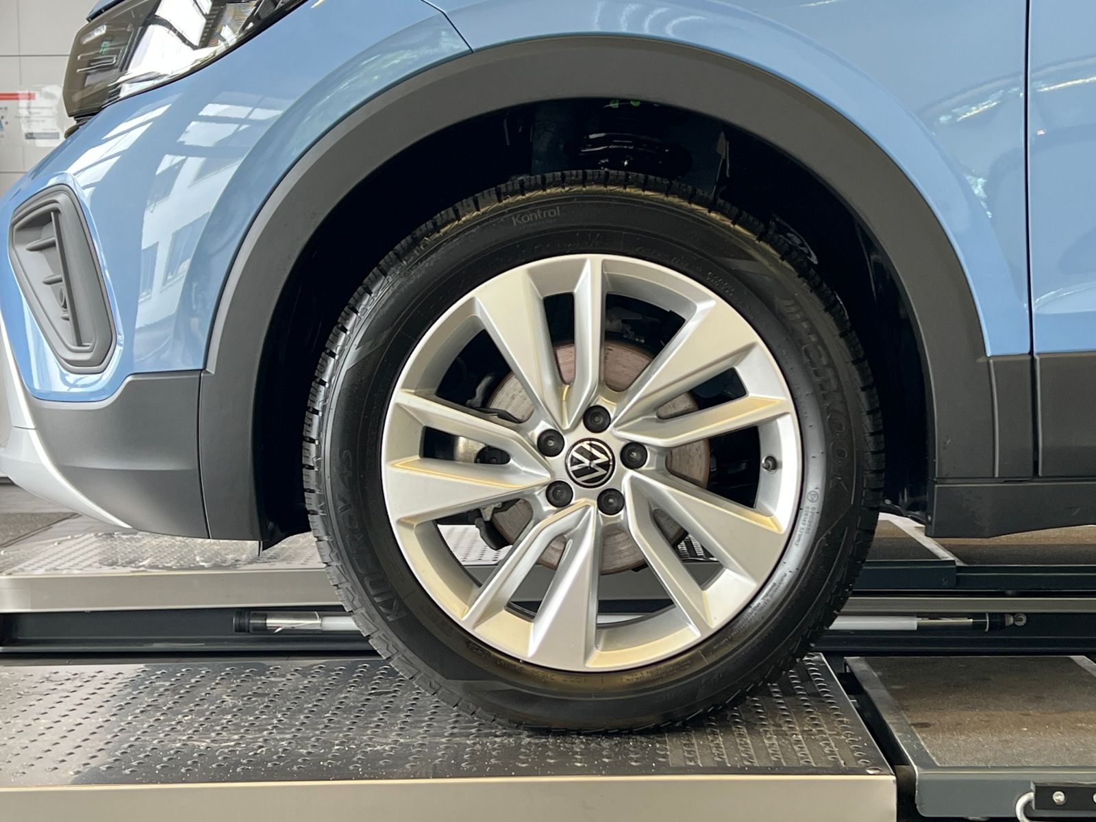 Fahrzeugabbildung Volkswagen T-Cross GOAL 1.0 TSI DSG *AHK, LED, App-Connect,