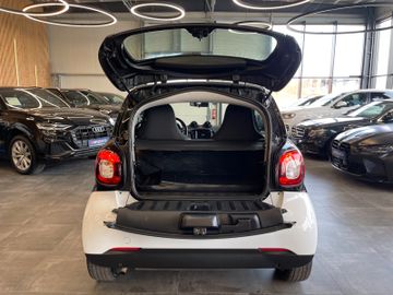 Smart ForTwo coupe 52kW *19%MwSt*MFL*NAVI*SHZ*