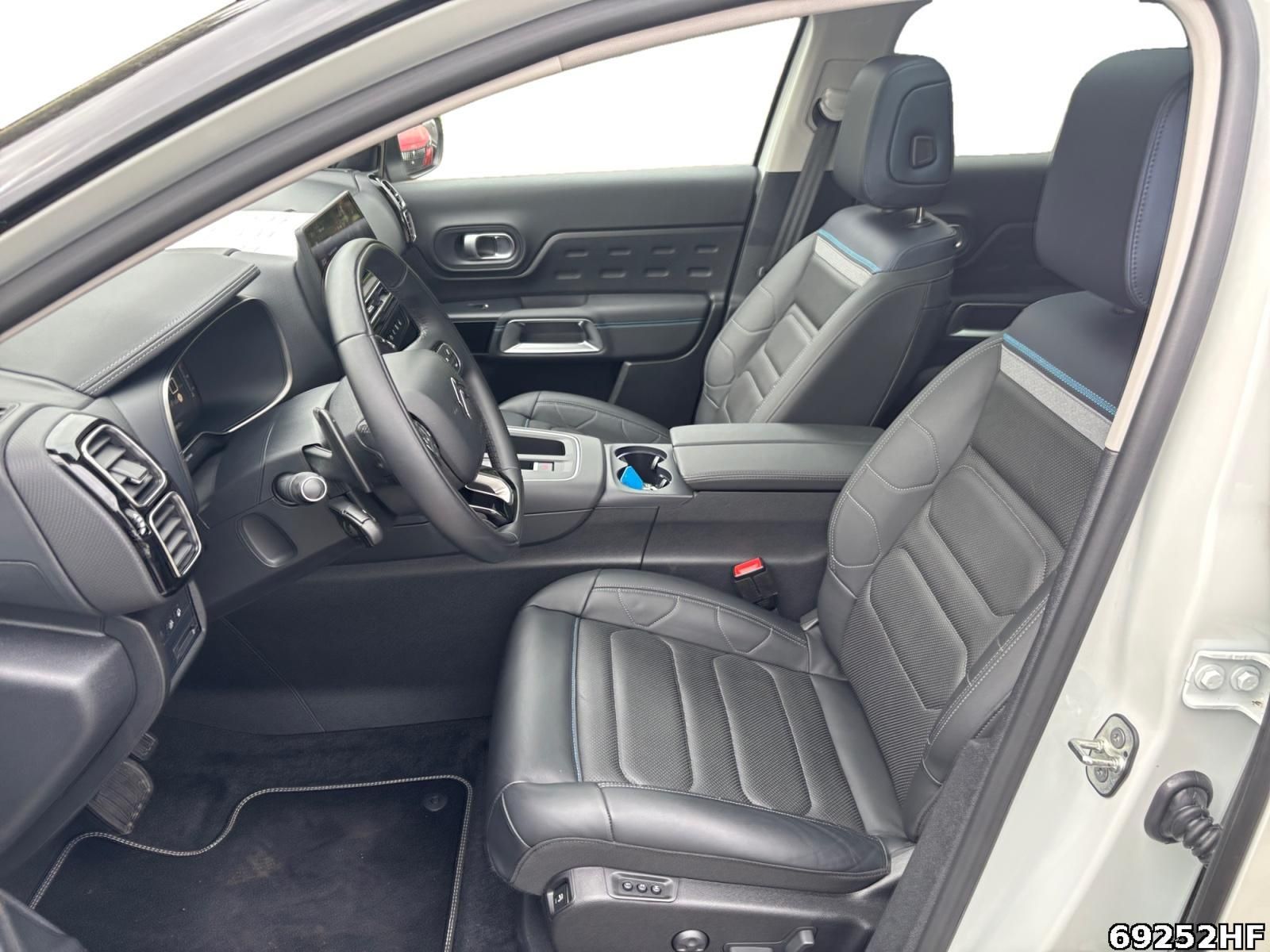Fahrzeugabbildung Citroën C5 Aircross Hybrid 136 ë-DSC6 Max*LED*PDC*NAVI*